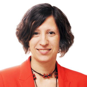 Headshot of Rosa Gallego.