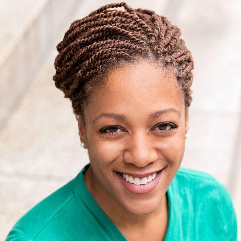 Headshot of Akilah Massey, vice president of programs at Grantmakers for Effective Organizations.